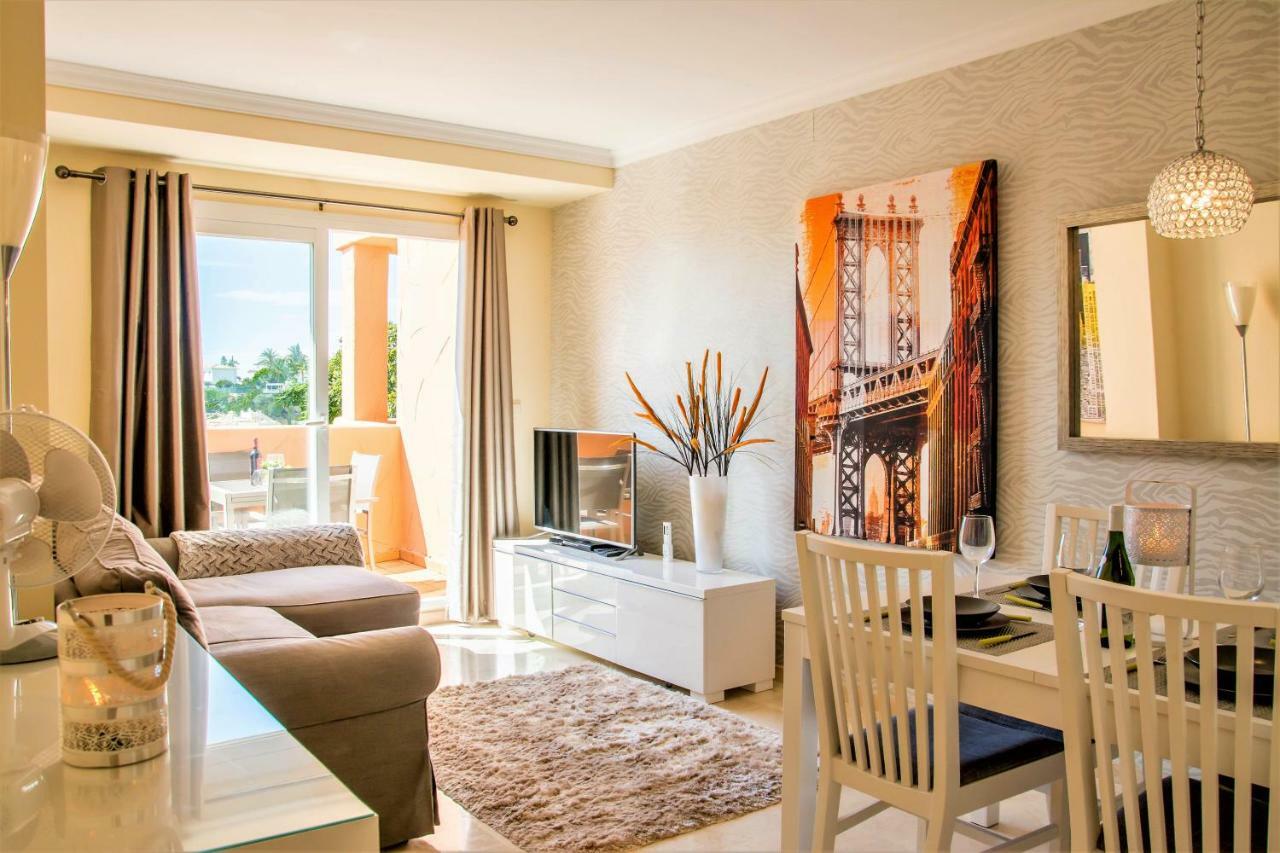Free One Bedroom Retreat In Elviria 马尔韦利亚 外观 照片