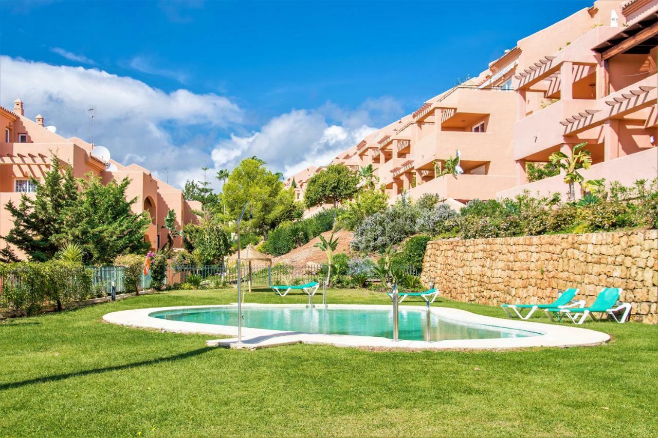 Free One Bedroom Retreat In Elviria 马尔韦利亚 外观 照片